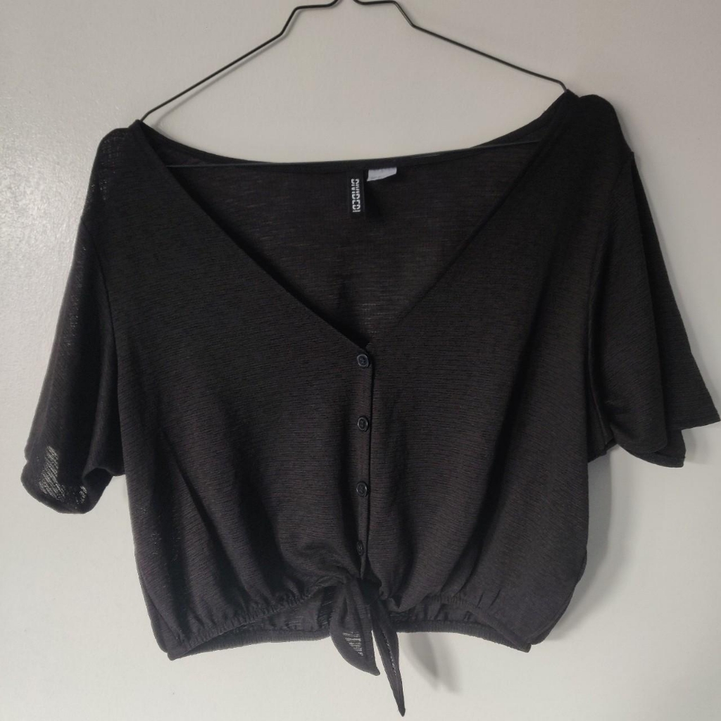 H&M Women's Black Crop-Top
